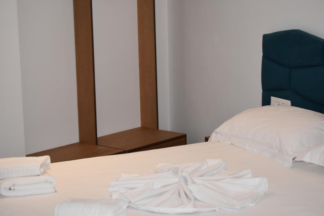 Agimi Hotel Ksamil Luaran gambar