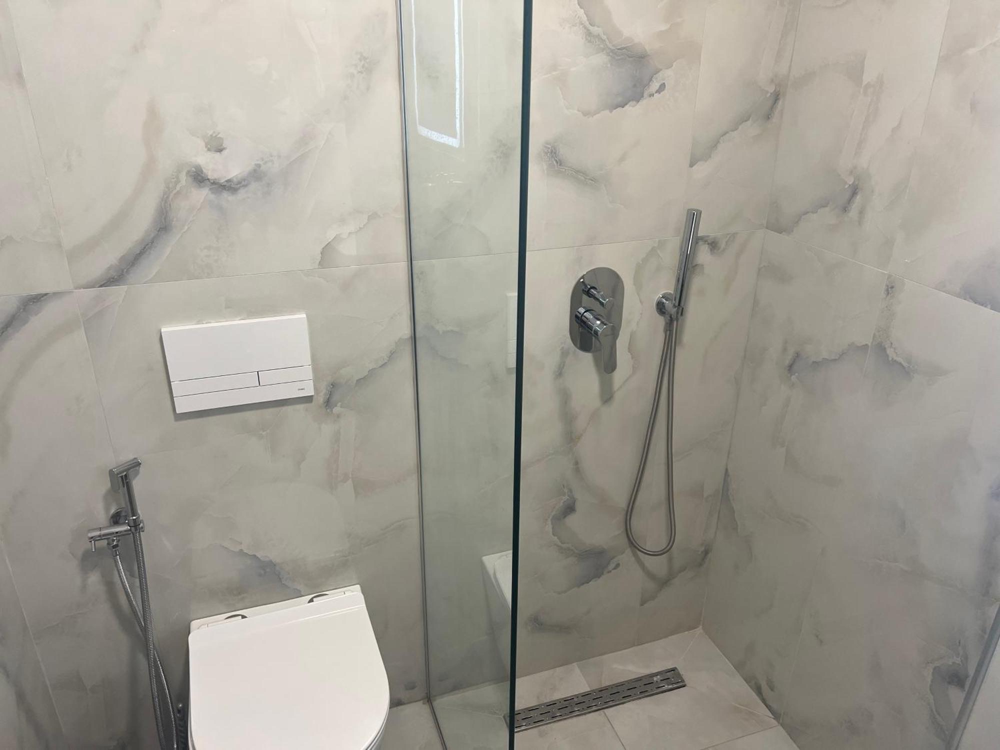 Agimi Hotel Ksamil Luaran gambar