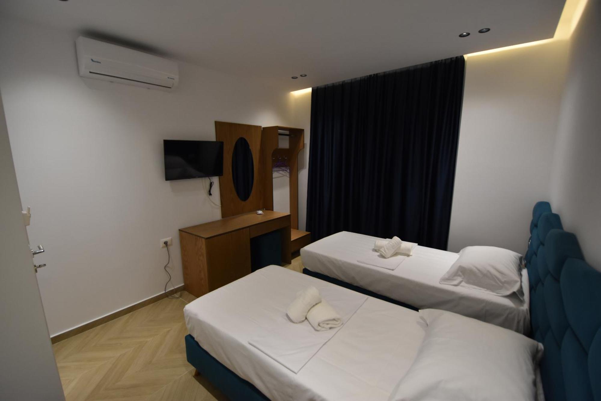 Agimi Hotel Ksamil Luaran gambar