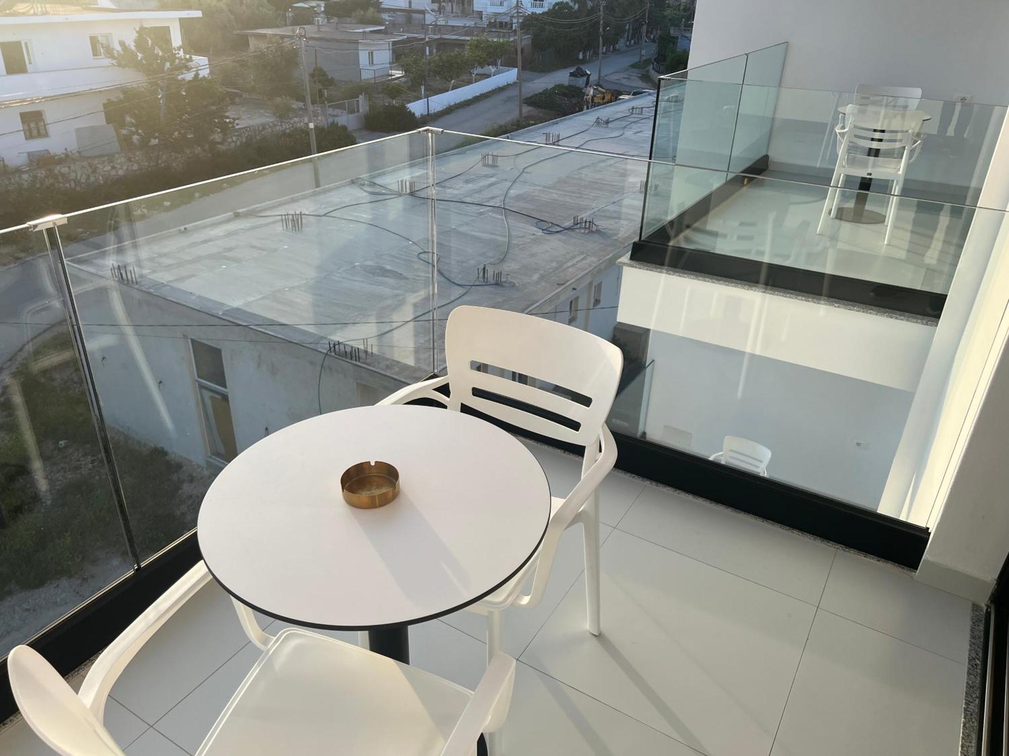 Agimi Hotel Ksamil Luaran gambar